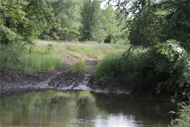 $319,000 | 0 East Veteran Road, Milo, MO 64767