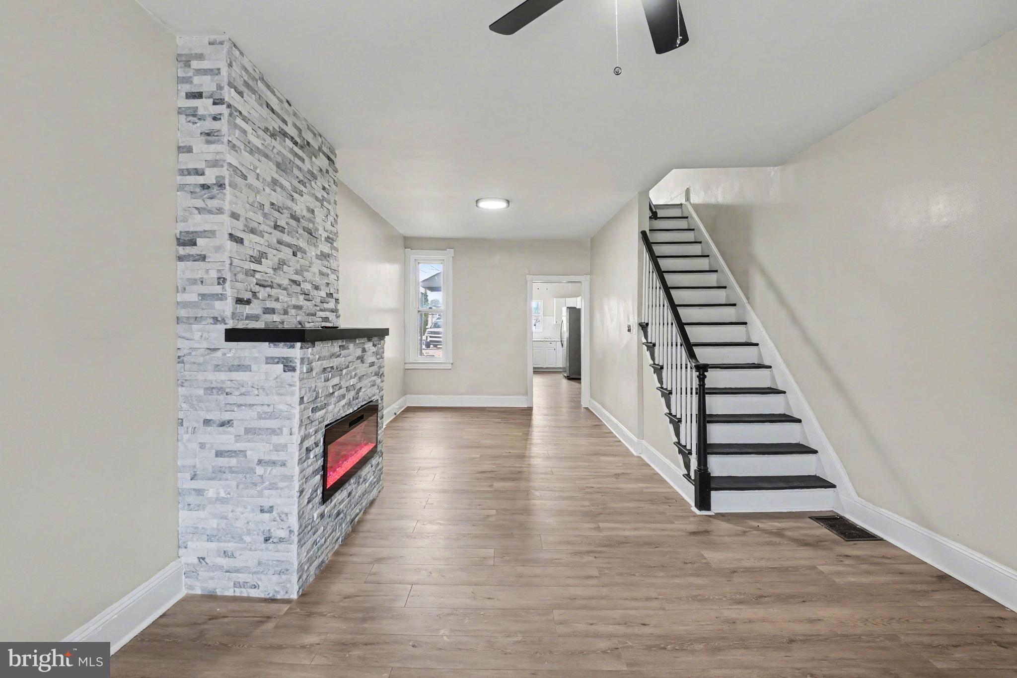 225 West Lancaster Avenue Reading, PA 19607 - Photo 4 of 31