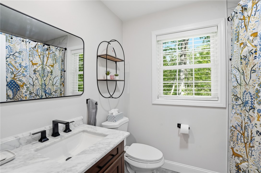 72 Wilbur Road Lincoln, RI 02865 - Photo 28 of 46 Full bath #2