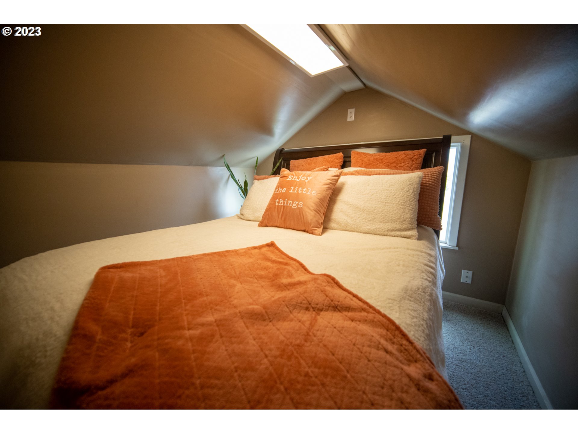 3160 Elmira Road Eugene, OR 97402 - Photo 17 of 32 Gallery Image 17