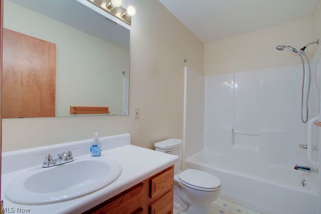 1364 Killian Road Akron, OH 44312 - Photo 20 of 49