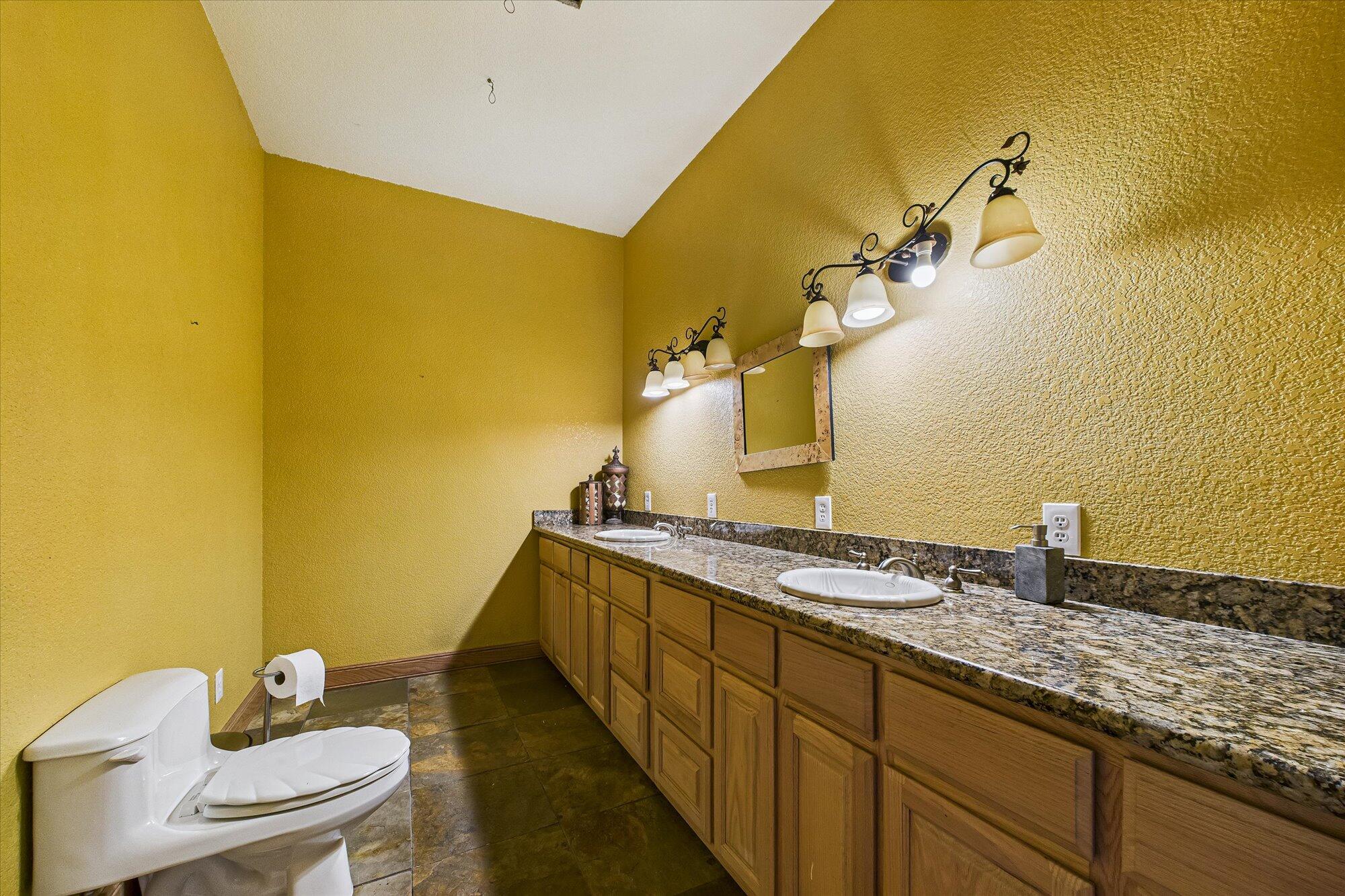 1560 Patterson Road Willow Creek, CA 95573 - Photo 22 of 75