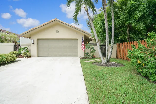 $3,800 | 1740 Northwest 21st Court, Delray Beach, FL 33445