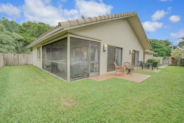 $3,800 | 1740 Northwest 21st Court, Delray Beach, FL 33445
