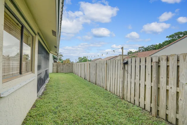 $3,800 | 1740 Northwest 21st Court, Delray Beach, FL 33445