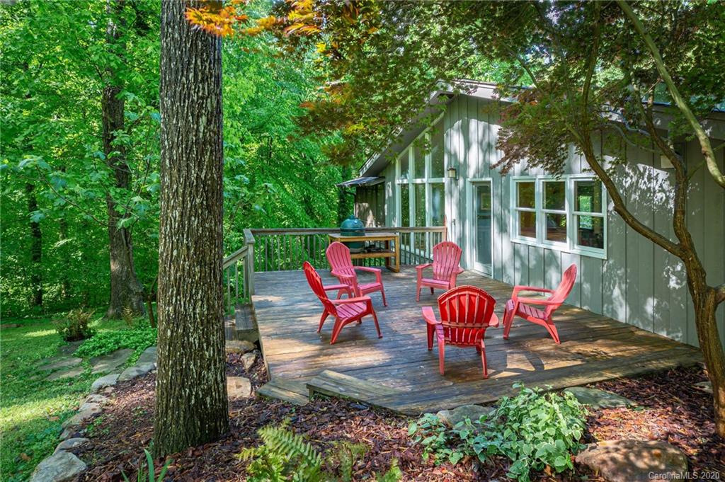 121 Riverside Court Morganton, NC 28655 - Photo 3 of 34 Gallery Image 3