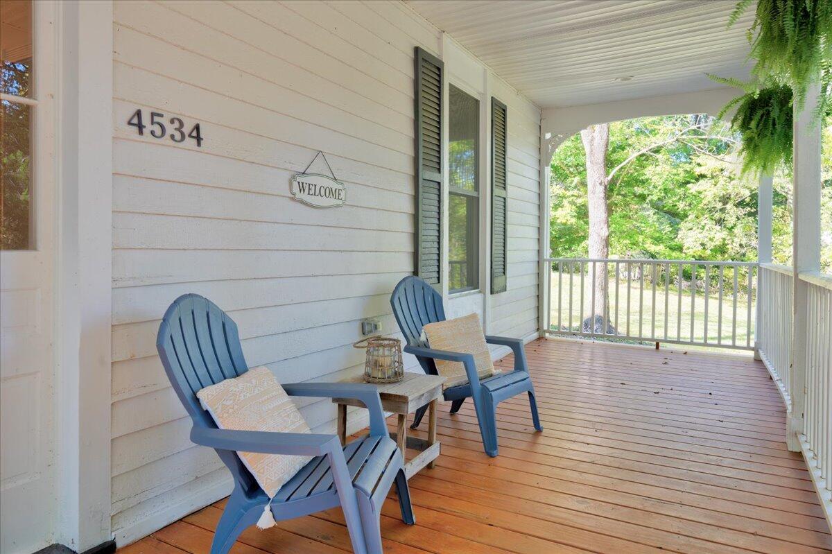 4534 Main Street Drakes Branch, VA 23937 - Photo 33 of 36 a view of a chairs in a balcony
