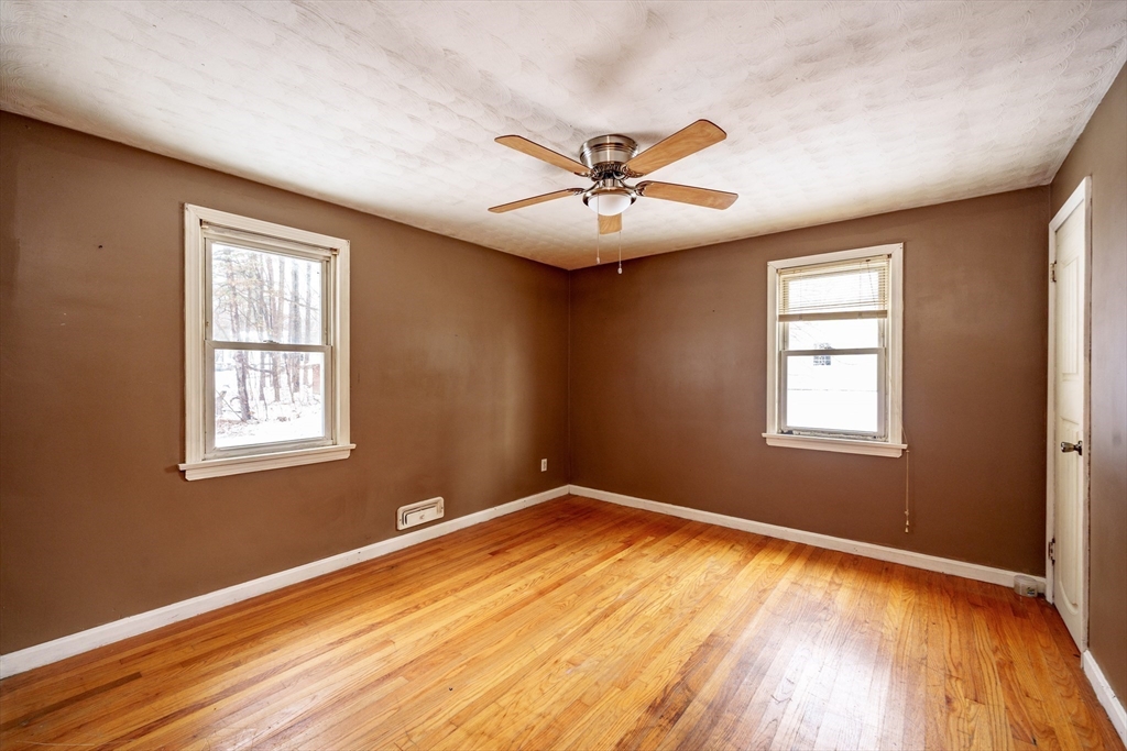 480 Dipping Hole Road Wilbraham, MA 01095 - Photo 12 of 32 Gallery Image 12
