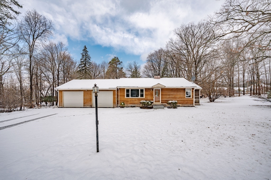 480 Dipping Hole Road Wilbraham, MA 01095 - Photo 3 of 32 Gallery Image 3