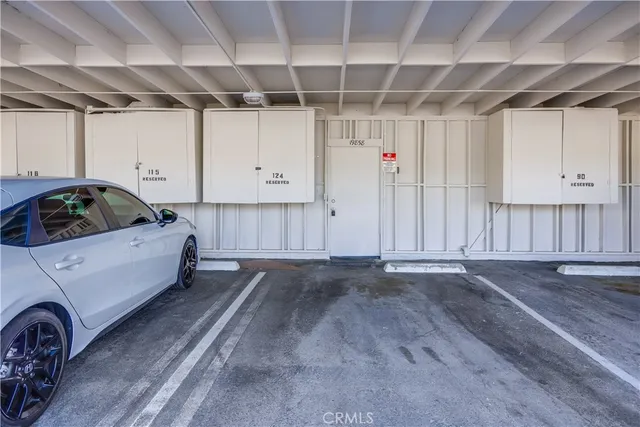 $3,499 | 19858 Leighton Lane, Huntington Beach, CA 92646