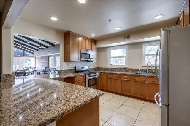 $3,499 | 19858 Leighton Lane, Huntington Beach, CA 92646