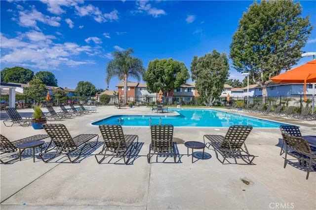 $3,499 | 19858 Leighton Lane, Huntington Beach, CA 92646