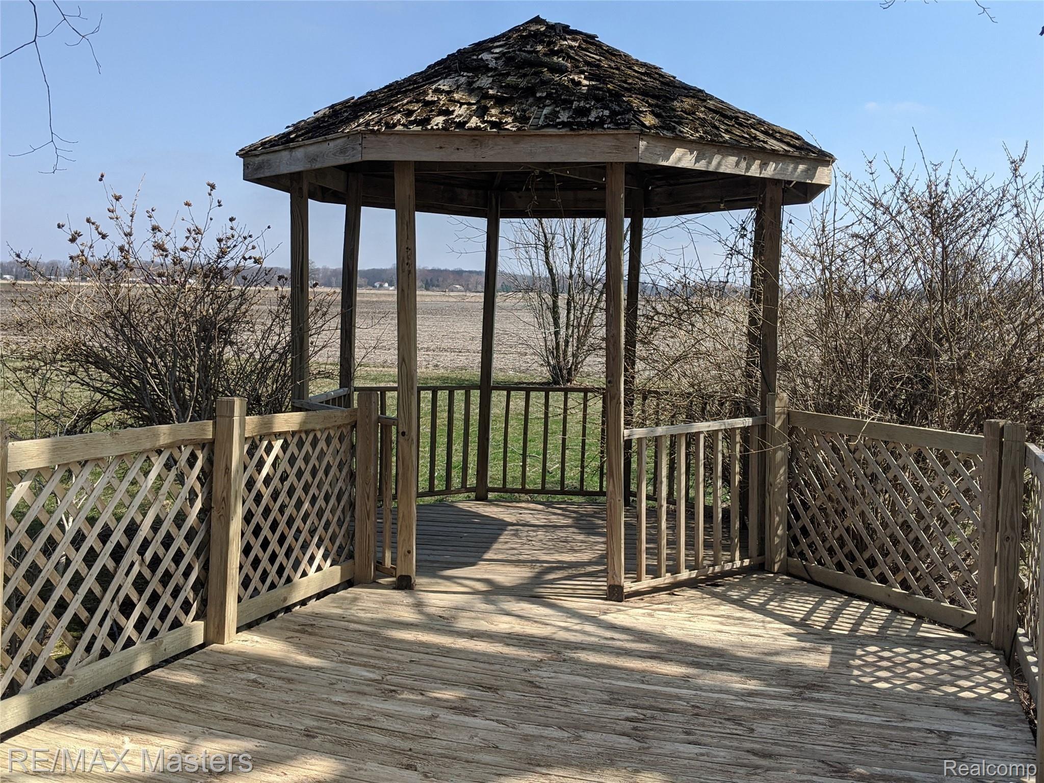5644 Zink Road Maybee, MI 48159 - Photo 23 of 38 Gazebo