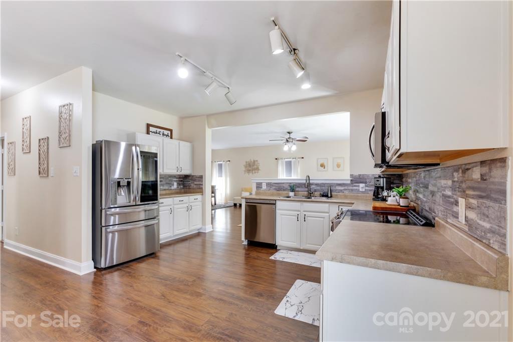 2073 Durand Road Fort Mill, SC 29715 - Photo 15 of 43 Gallery Image 15
