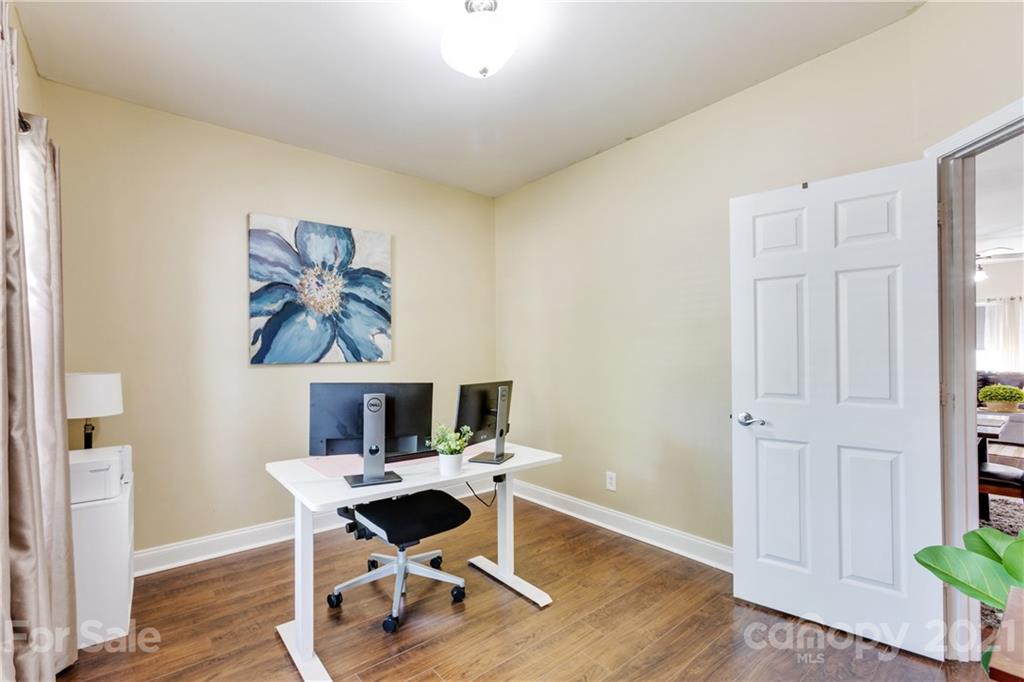 2073 Durand Road Fort Mill, SC 29715 - Photo 4 of 43 Gallery Image 4
