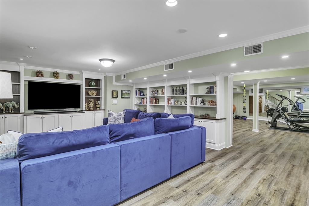 33 Forest Glen Road Longmeadow, MA 01106 - Photo 35 of 42 Gallery Image 35