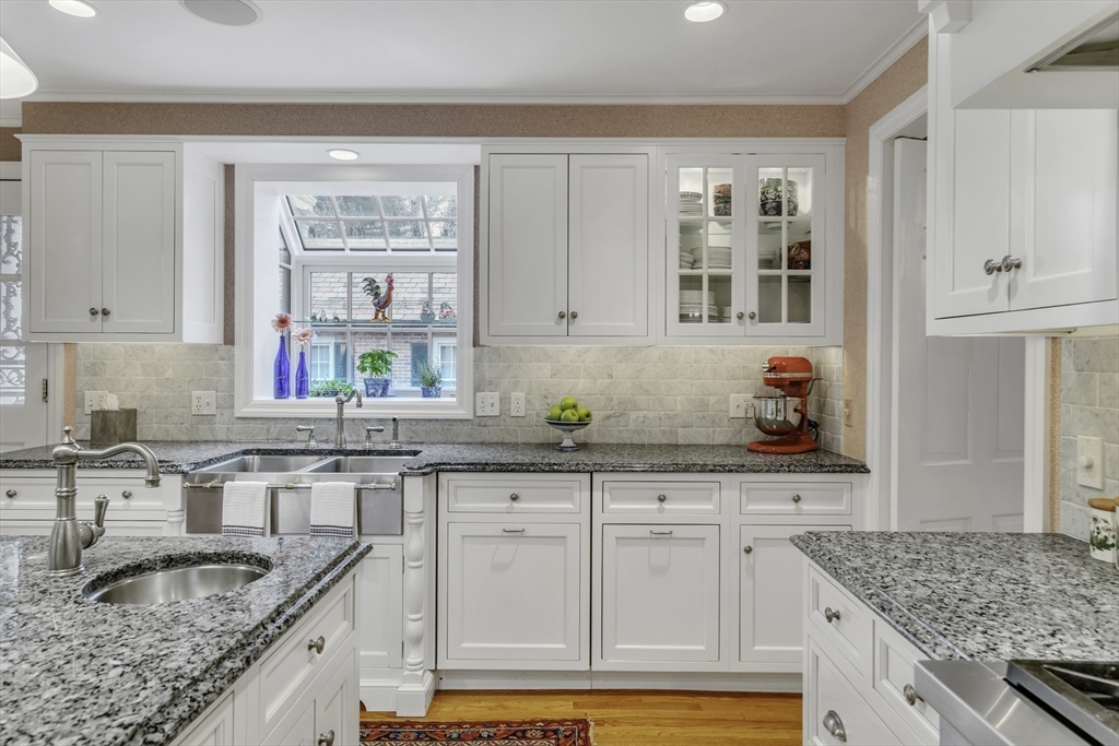 33 Forest Glen Road Longmeadow, MA 01106 - Photo 9 of 42 Gallery Image 9