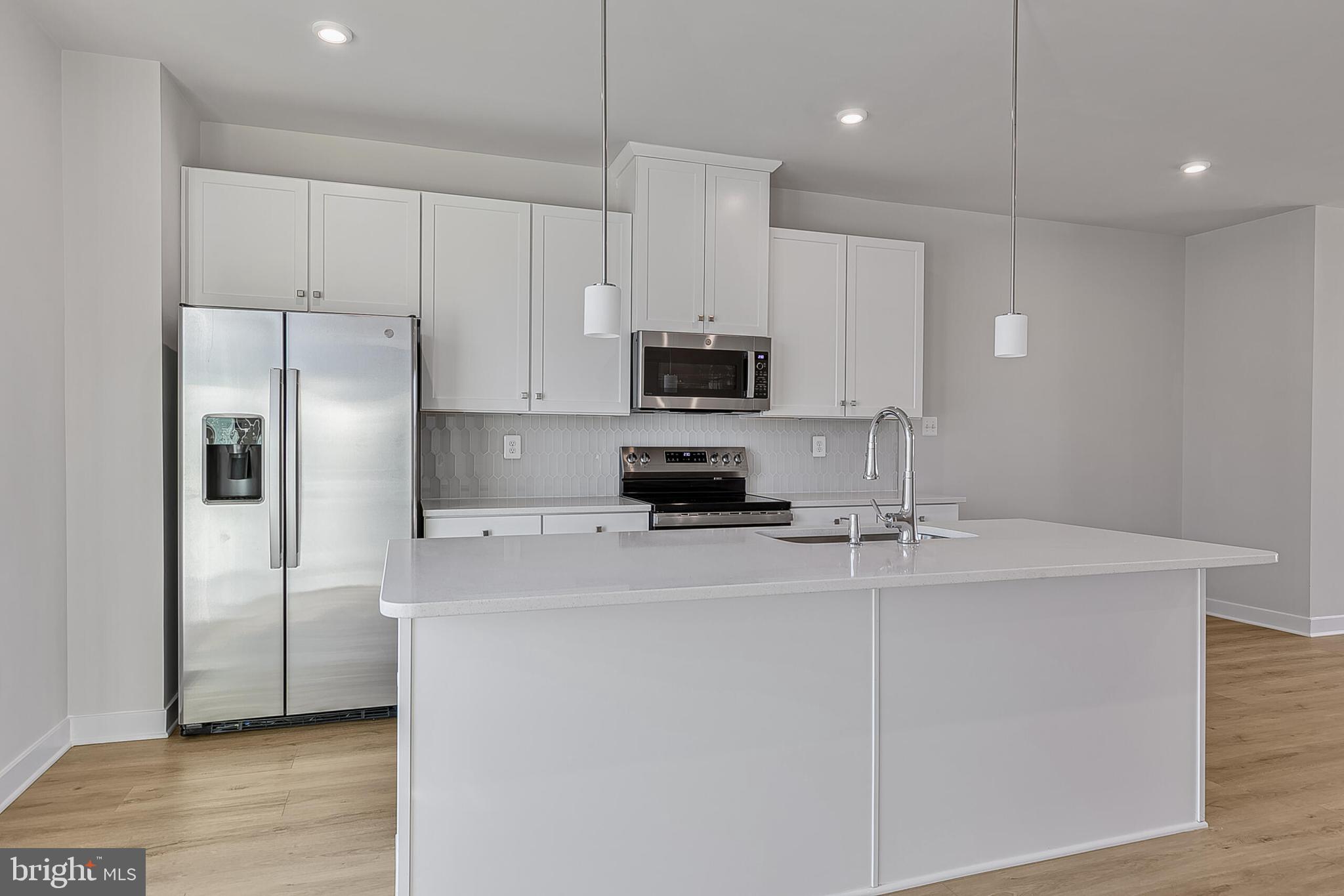 17 Oasis Avenue Ranson, WV 25438 - Photo 11 of 40