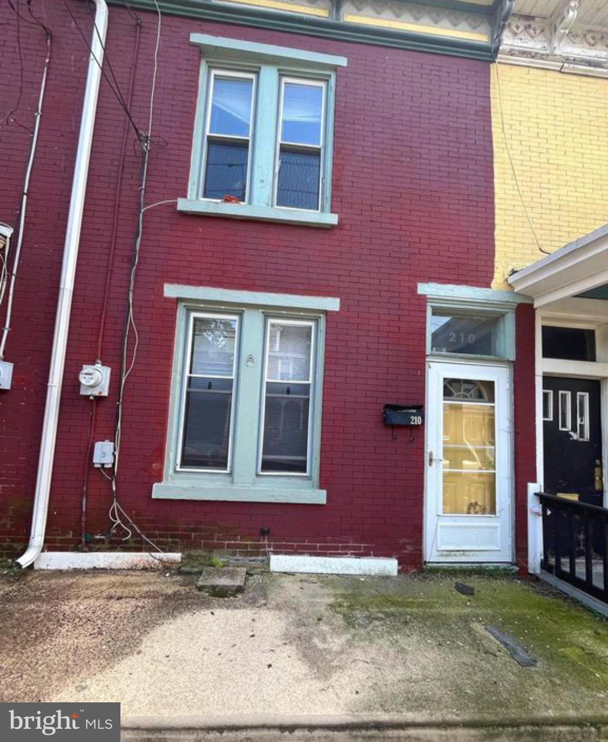 210 West Union Street Burlington, NJ 08016 - Photo 5 of 7 Charming two-tone brick facade with character.
