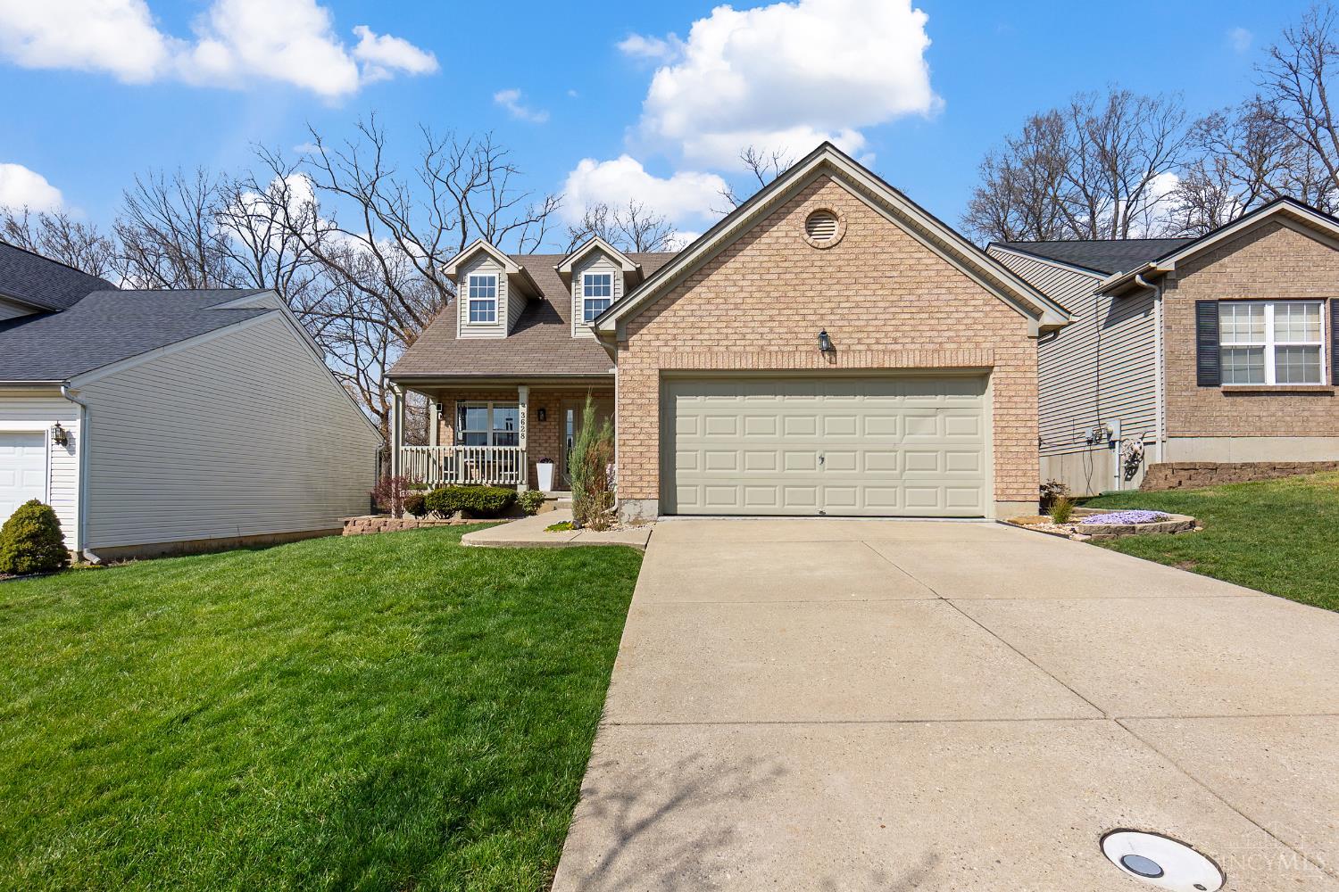 3628 Ridgewood Avenue Cincinnati, OH 45211 - Photo 2 of 26