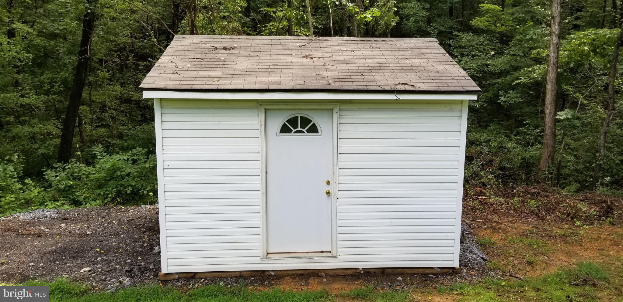416 Paradise Valley Road Falling Waters, WV 25419 - Photo 25 of 30 Shed