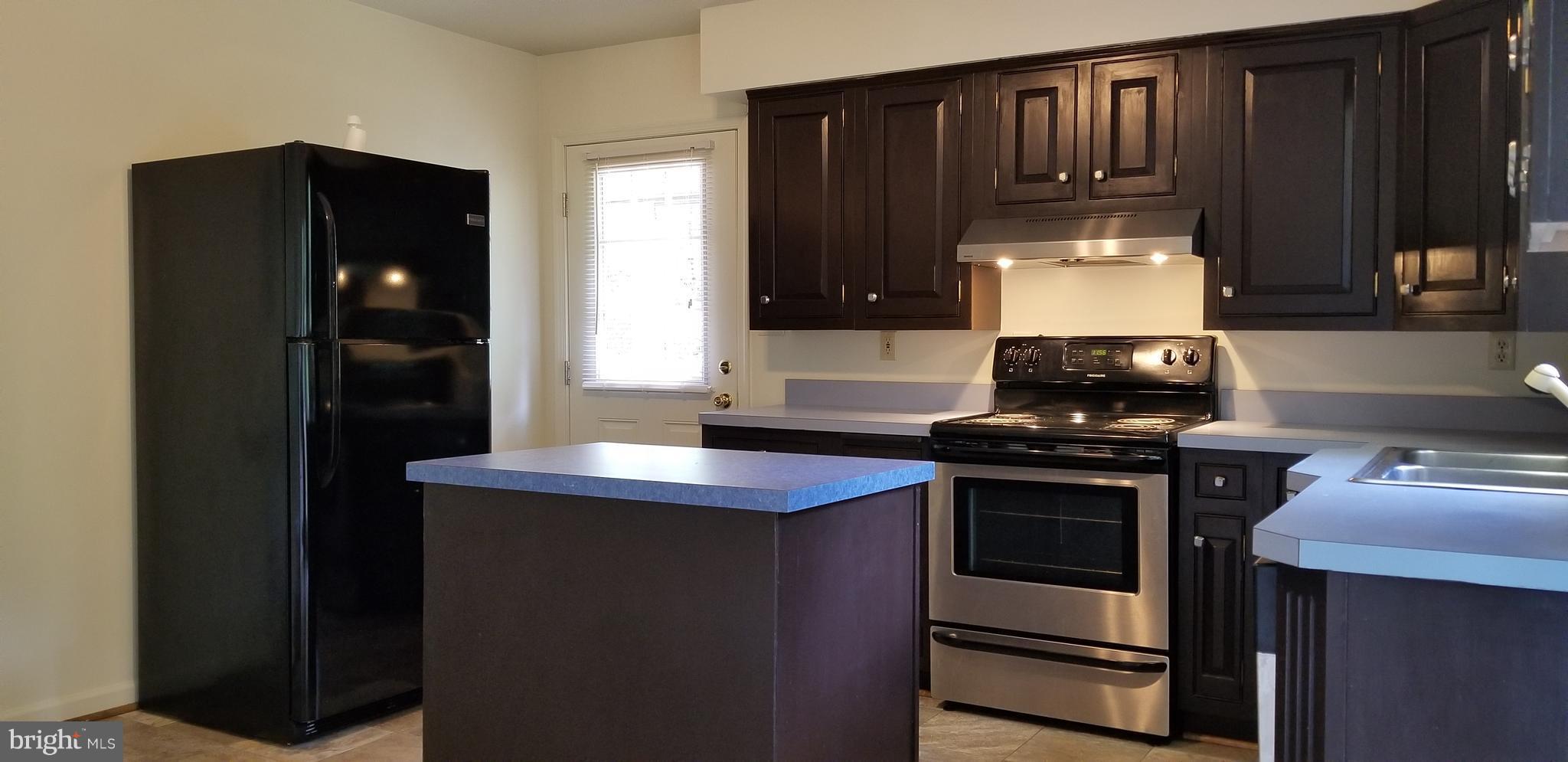 416 Paradise Valley Road Falling Waters, WV 25419 - Photo 9 of 30 New and nearly new appliances