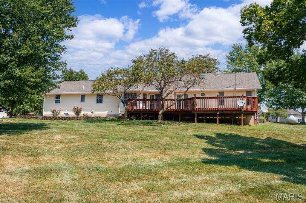 2945 Wellen Road Highland, IL 62249 - Photo 42 of 54