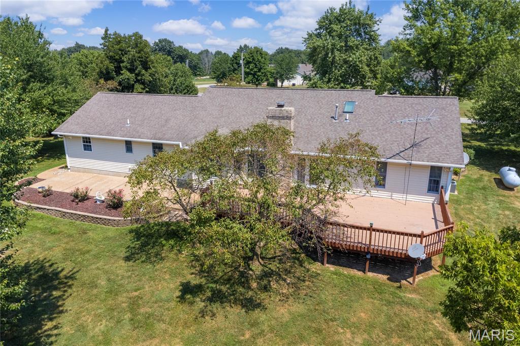 2945 Wellen Road Highland, IL 62249 - Photo 9 of 54