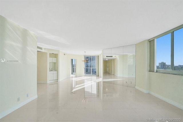 $629,000 | 3802 Northeast 207th Street, Unit 904, Aventura, FL 33180