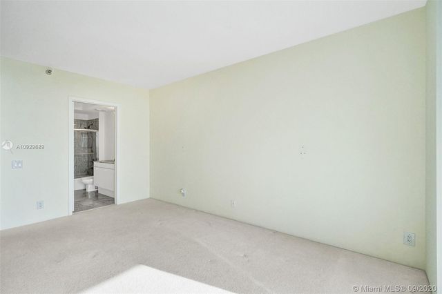 $629,000 | 3802 Northeast 207th Street, Unit 904, Aventura, FL 33180