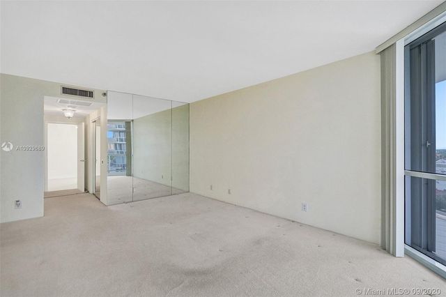 $629,000 | 3802 Northeast 207th Street, Unit 904, Aventura, FL 33180