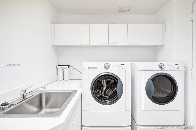 $629,000 | 3802 Northeast 207th Street, Unit 904, Aventura, FL 33180