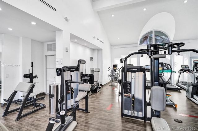 $629,000 | 3802 Northeast 207th Street, Unit 904, Aventura, FL 33180