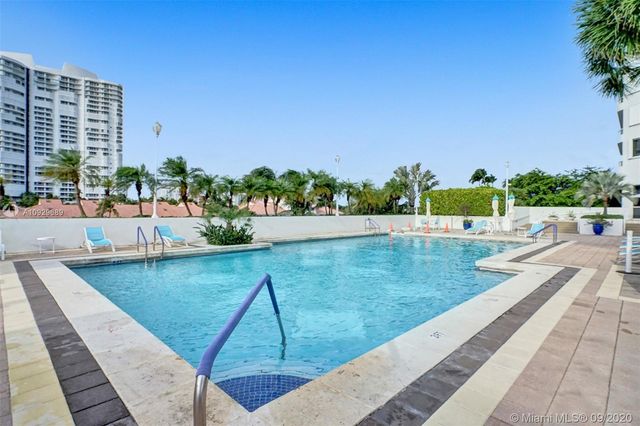 $629,000 | 3802 Northeast 207th Street, Unit 904, Aventura, FL 33180