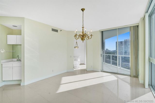$629,000 | 3802 Northeast 207th Street, Unit 904, Aventura, FL 33180