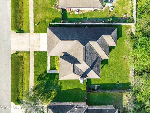 $215,000 | 902 Pelican Ridge Cove, Carencro, LA 70520