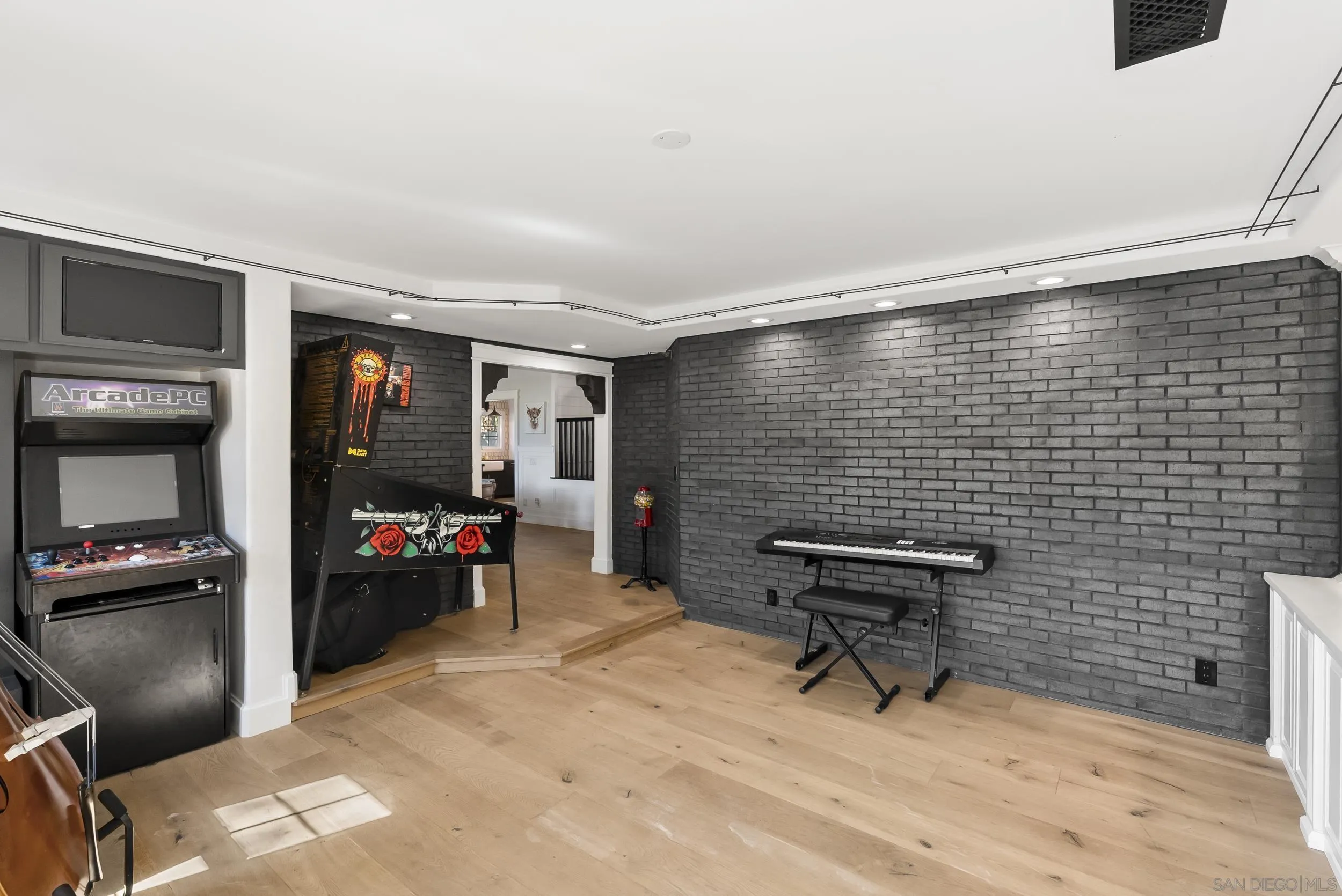 14224 Harrow Place Poway, CA 92064 - Photo 9 of 53