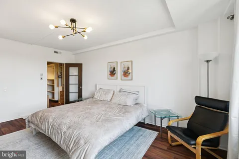 $159,900 | 191 Presidential Boulevard, Unit R724, Bala Cynwyd, PA 19004