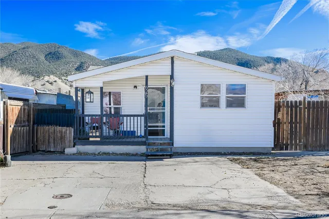 $435,000 | 625 Walnut Street, Salida, CO 81201