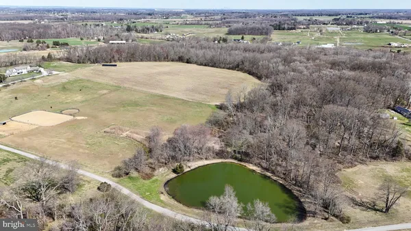 a view of a outdoor space