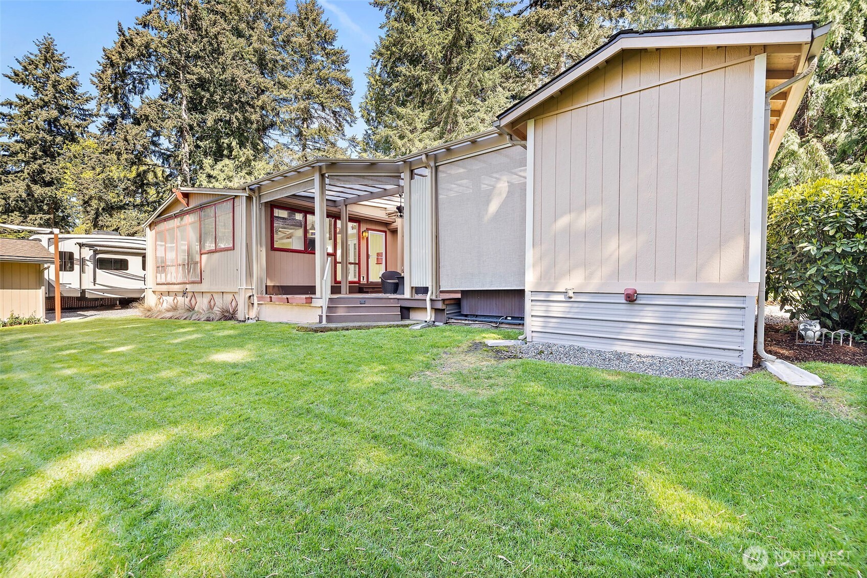 33507 43rd Avenue Southwest Federal Way, WA 98023 - Photo 23 of 37