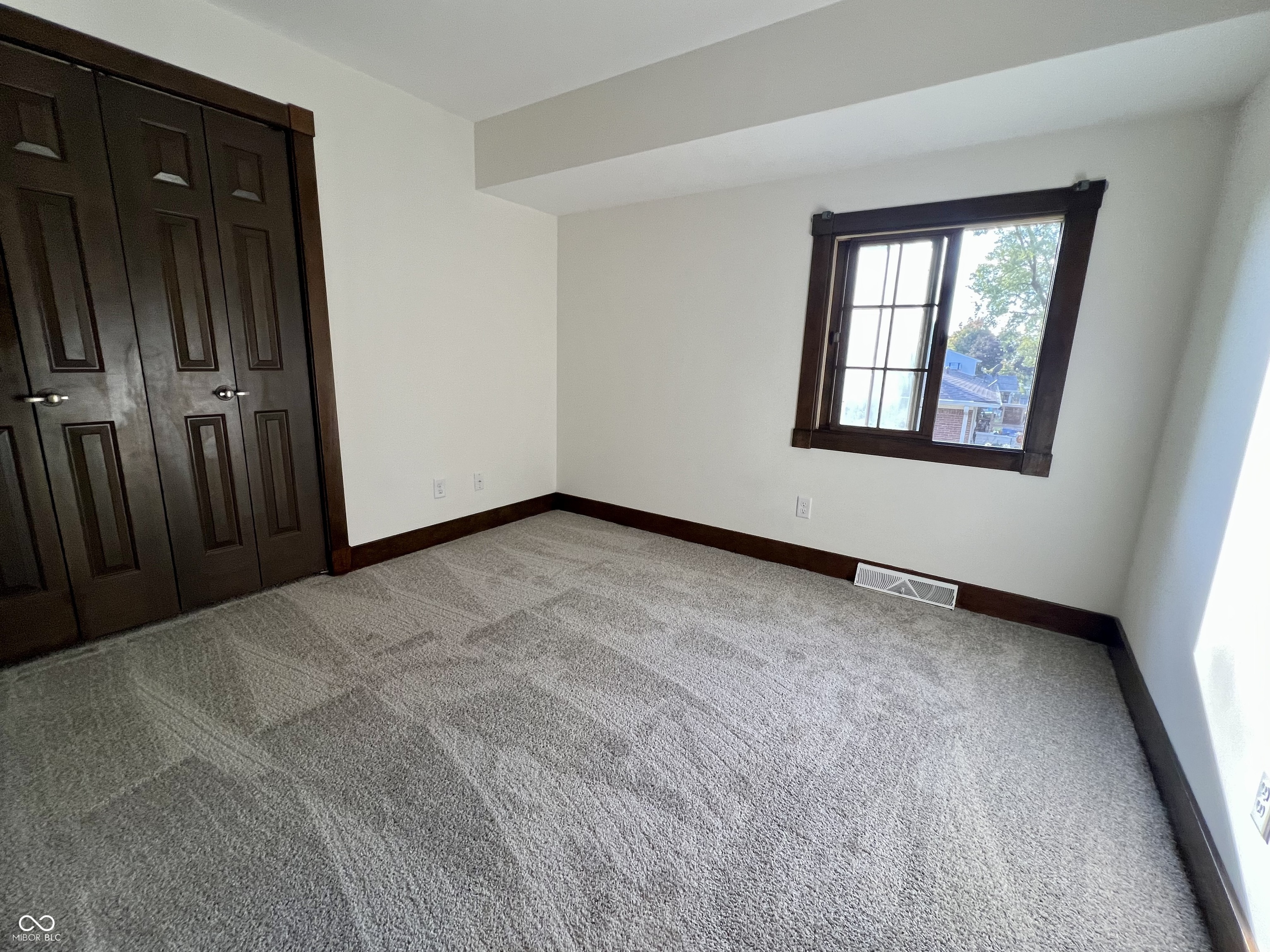 116 Bennington Road Indianapolis, IN 46227 - Photo 18 of 22