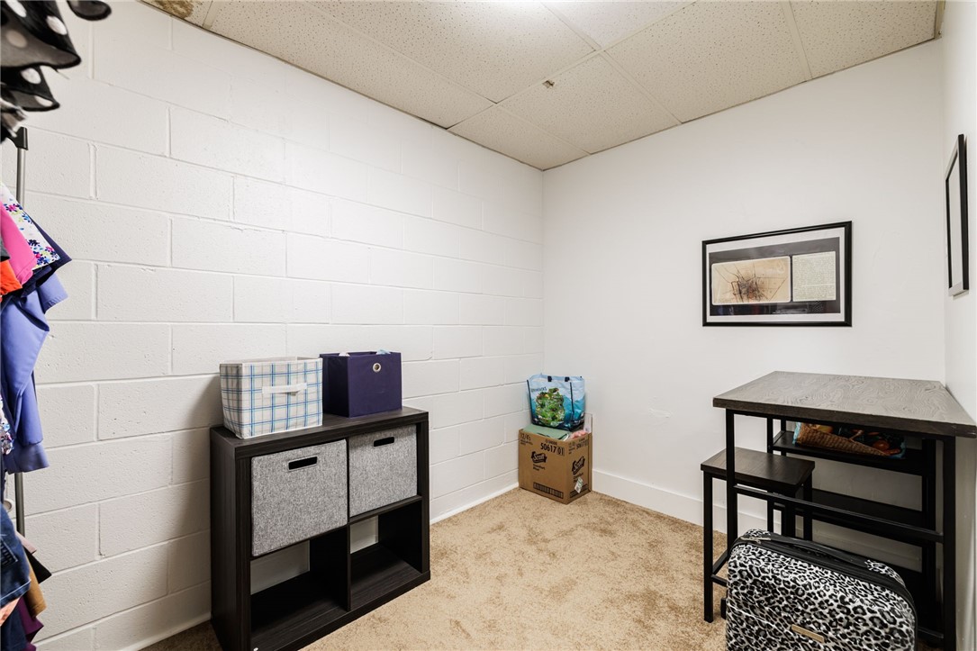 416 Central Avenue Rochester, NY 14605 - Photo 27 of 46