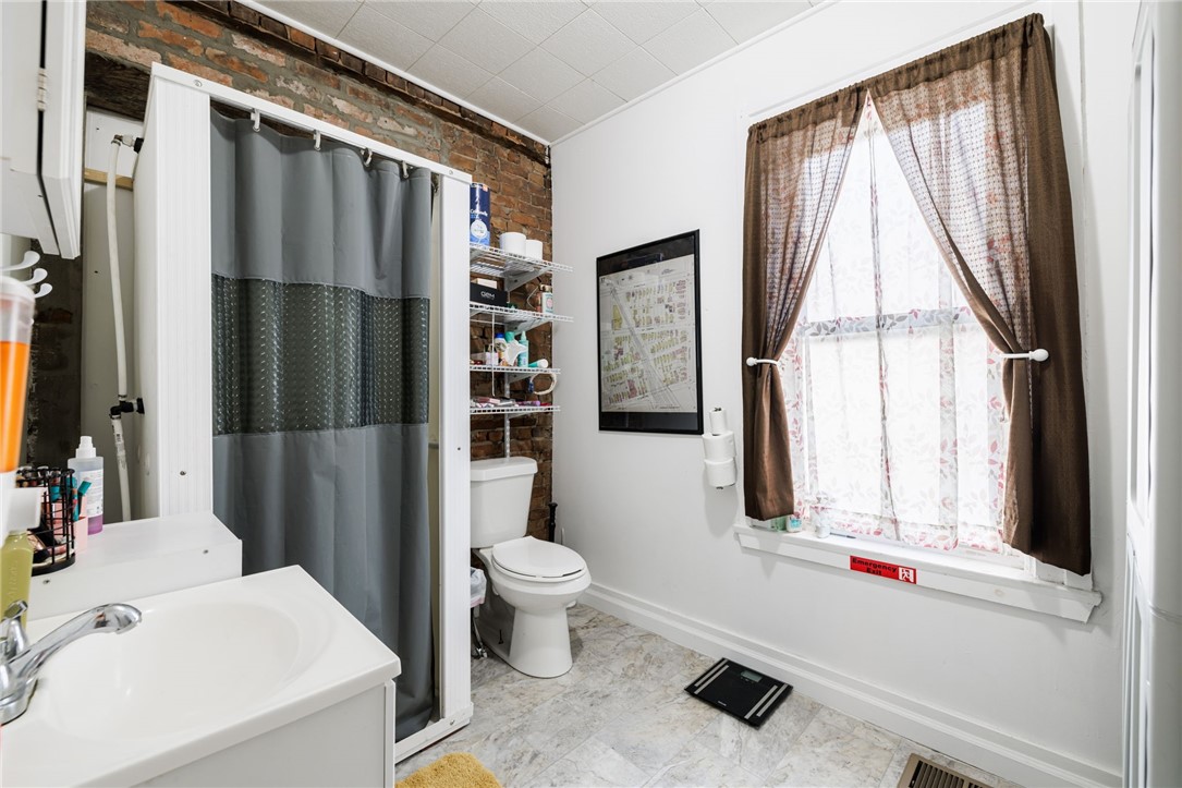 416 Central Avenue Rochester, NY 14605 - Photo 28 of 46