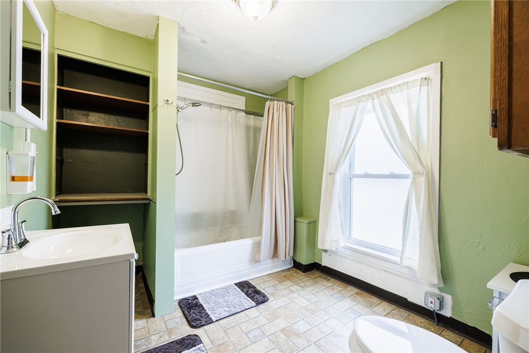 416 Central Avenue Rochester, NY 14605 - Photo 30 of 46