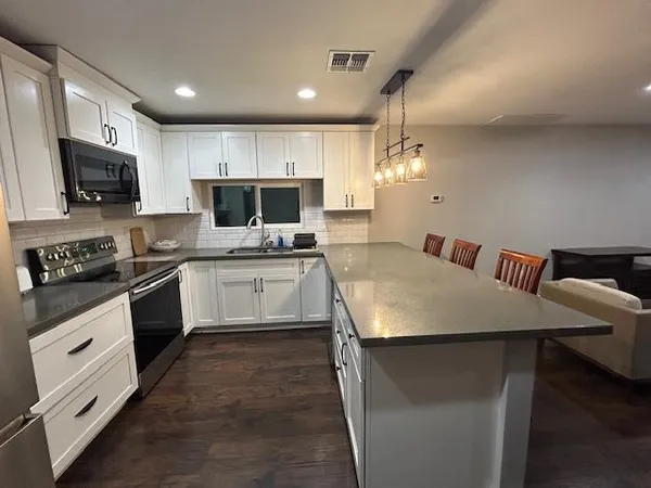 $4,550 | 1117 West 9th Street, Tempe, AZ 85281