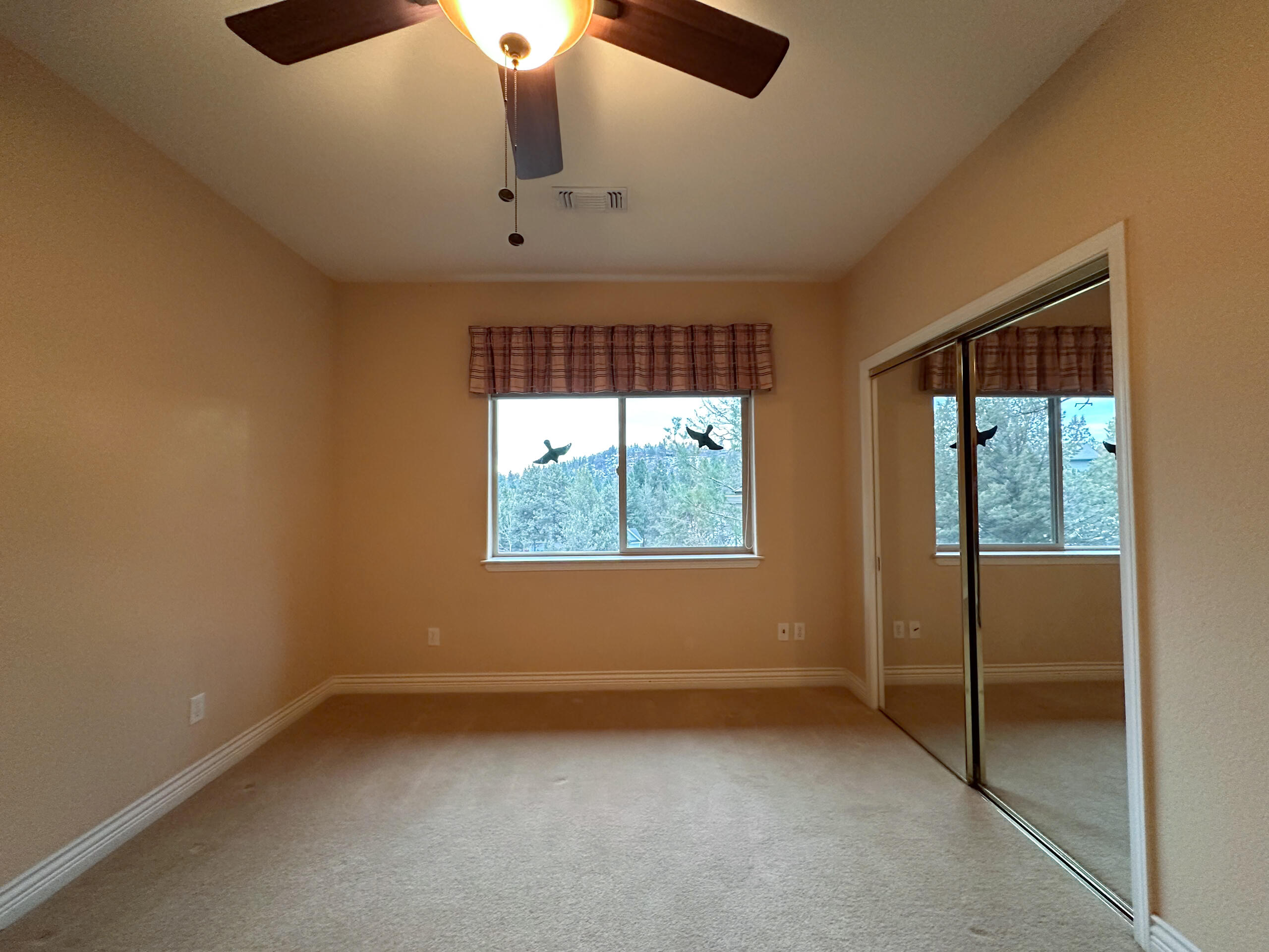9751 Kestrel Road Klamath Falls, OR 97601 - Photo 46 of 67 IMG_5685