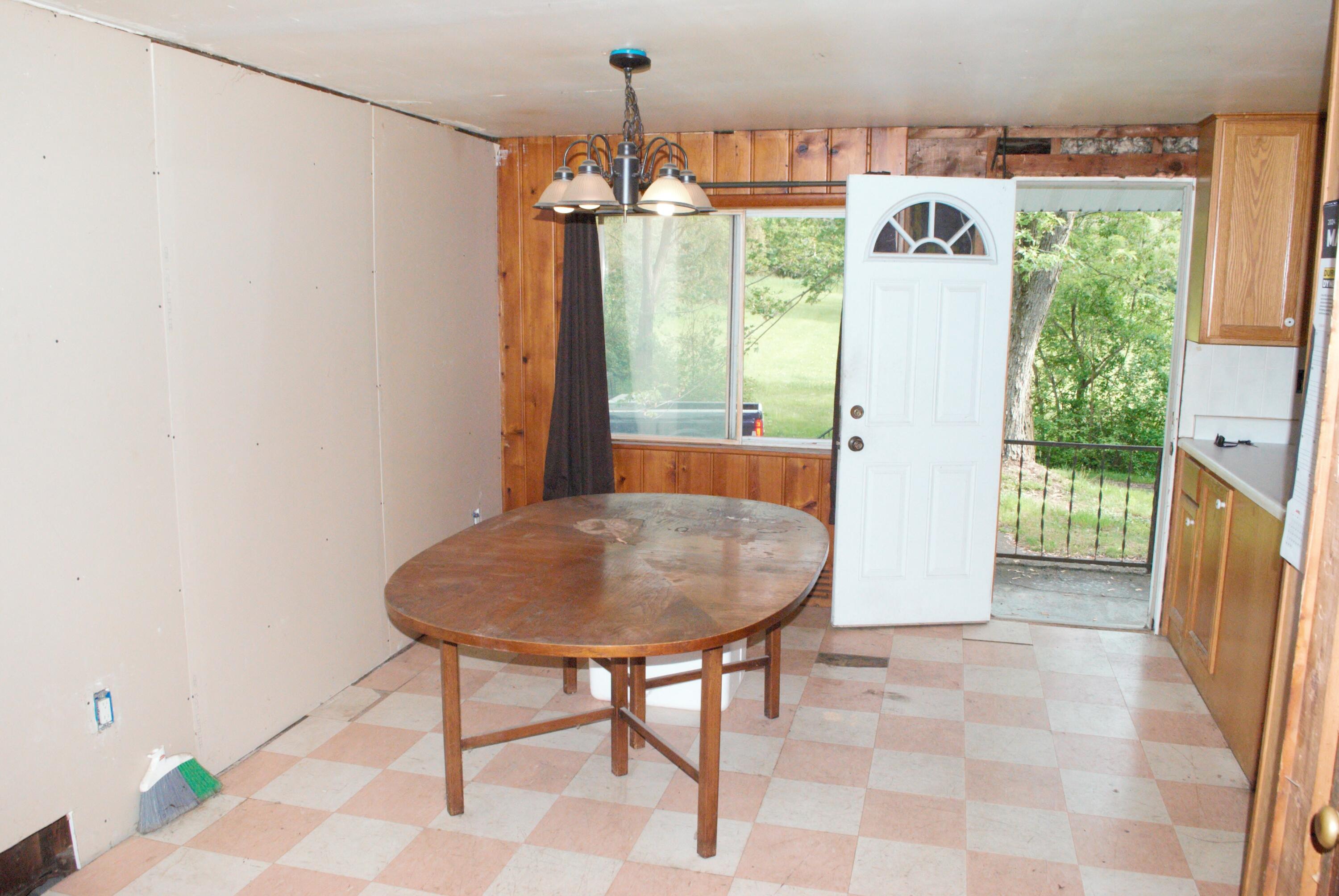 11429 Hieber Road Manchester, MI 48158 - Photo 9 of 19 DSC_0472