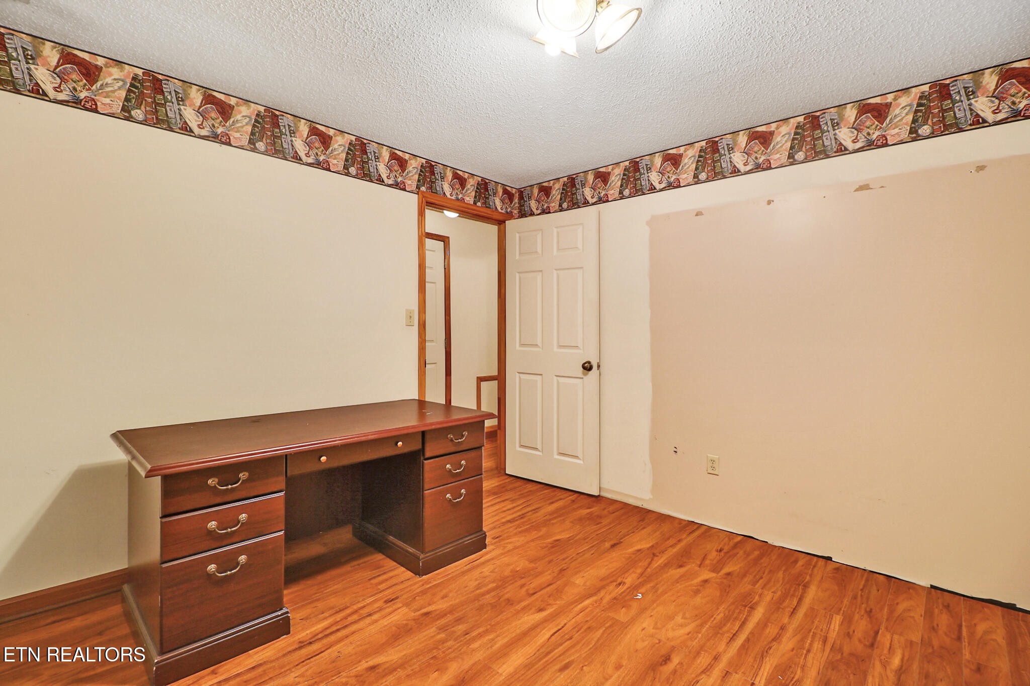395 Ashley Lane Oneida, TN 37841 - Photo 22 of 40