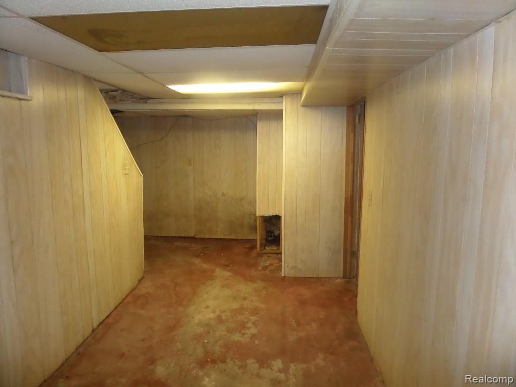 9124 Meyers Road Detroit, MI 48228 - Photo 21 of 22 21-Basement.jpg